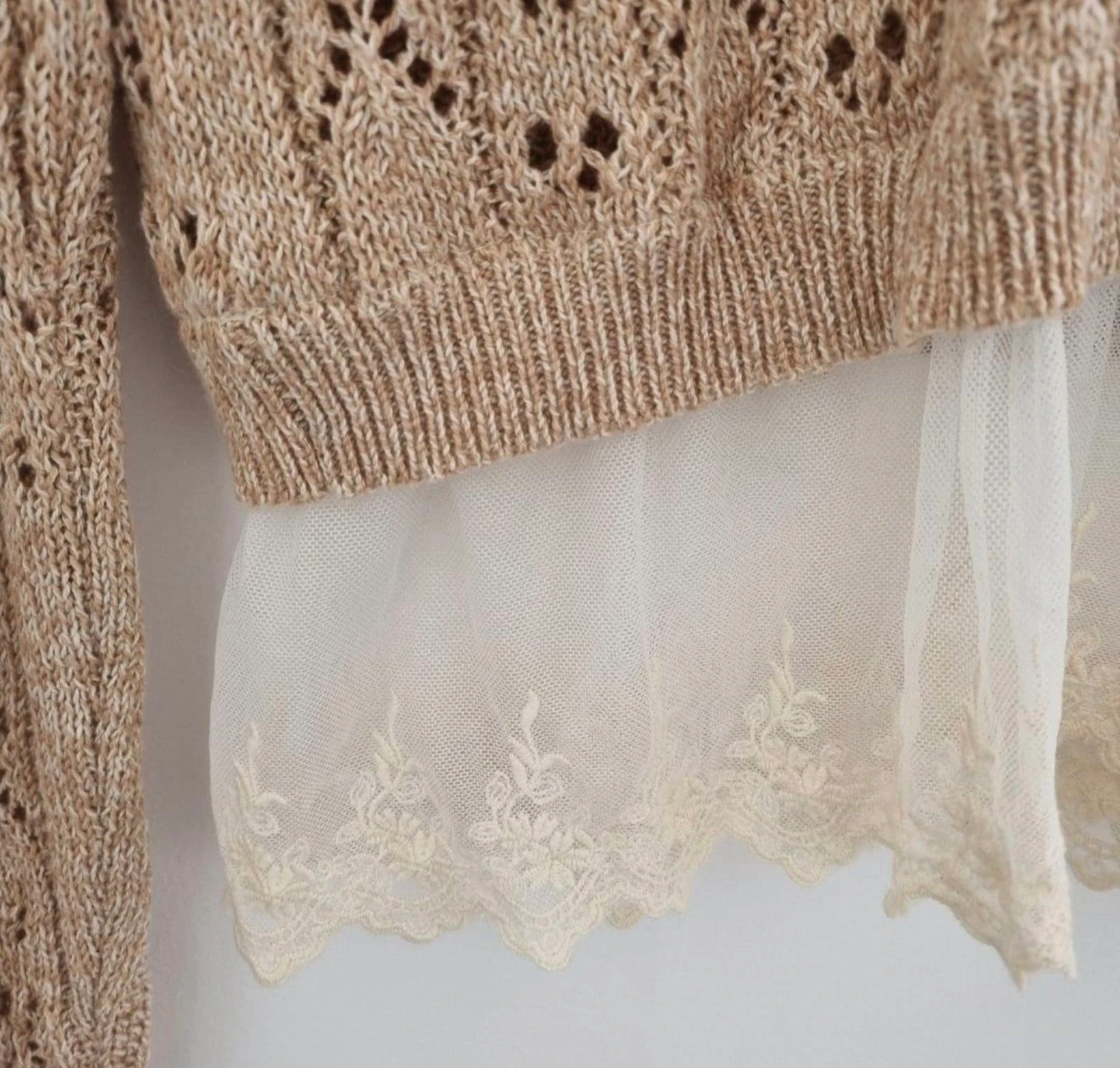 ONLY suéter de ganchillo con encaje – Beige / Arena – Talla M (Nuevo) – photo 9